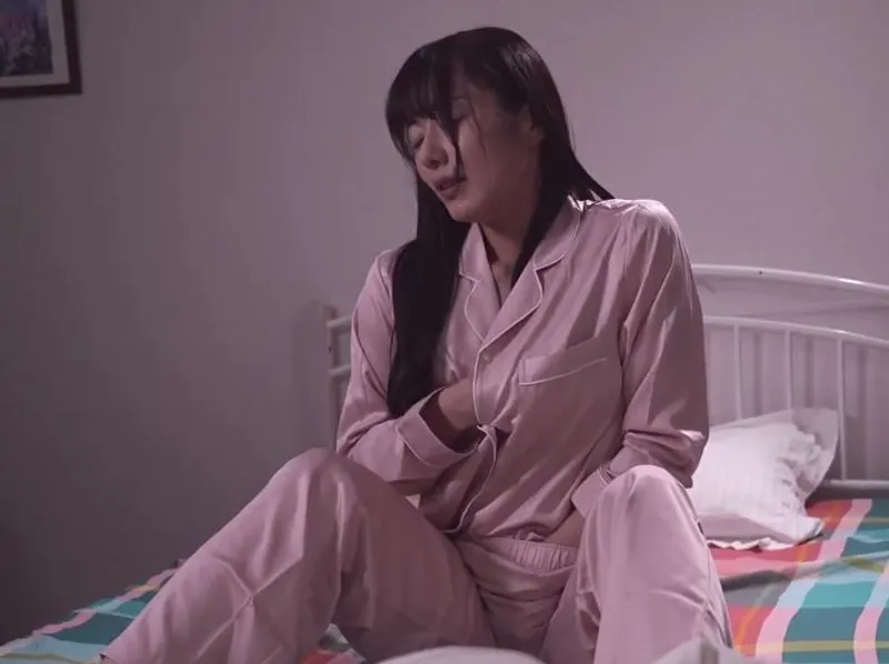 Tự sướng hàng đêm vì chồng bỏ bê, vợ quyết định tìm đến ứng dụng hèn hò